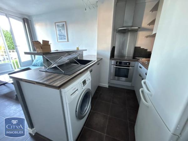 Appartement à louer 2 pièces 34.68m² Pau (64000)