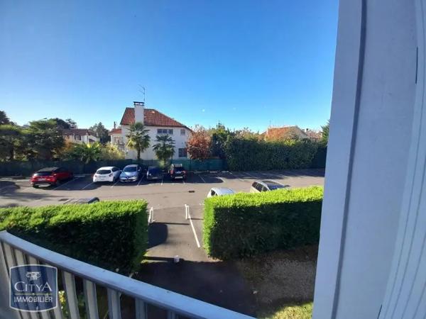 Appartement à louer 2 pièces 34.68m² Pau (64000)