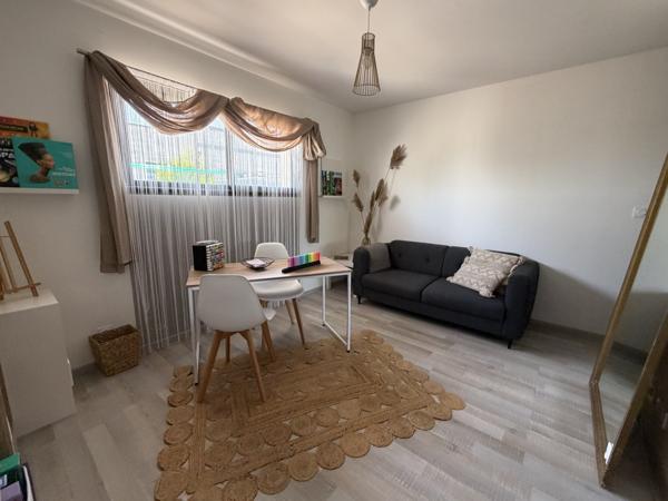 Maison 6 pièce(s) 4 chambre(s) 155 m²