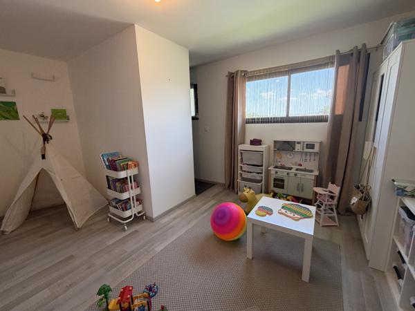 Maison 6 pièce(s) 4 chambre(s) 155 m²