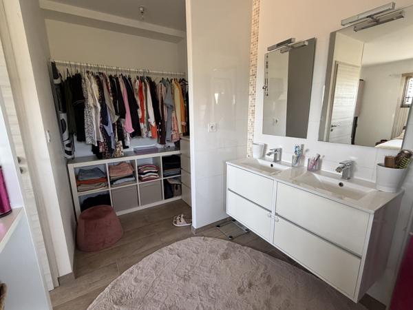 Maison 6 pièce(s) 4 chambre(s) 155 m²