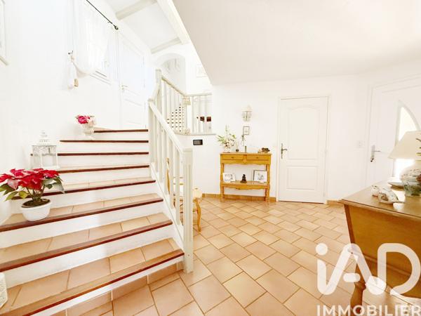 Maison à vendre 5 pièces 132 m² Hyères