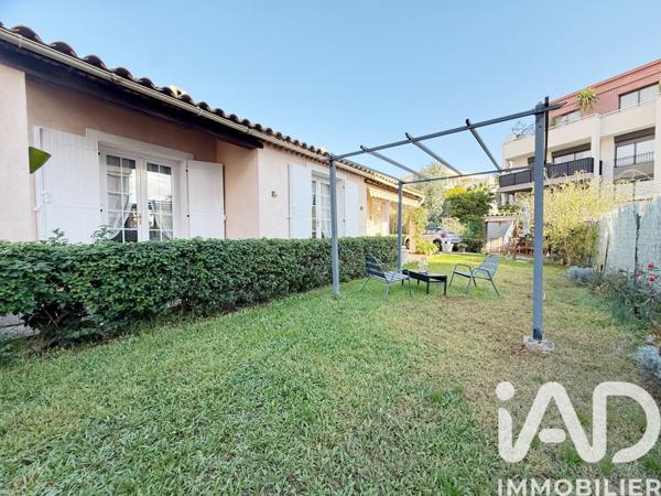 Maison à vendre 5 pièces 132 m² Hyères