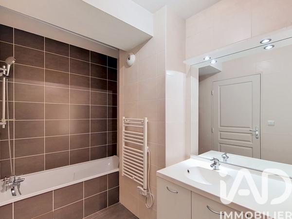Appartement à vendre 5 pièces 112 m² Tassin-la-Demi-Lune