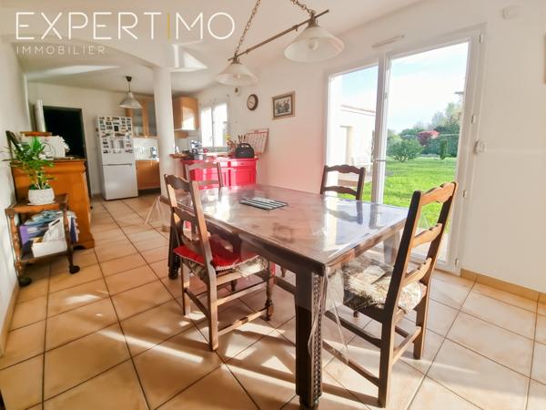 Moutiers-en-Retz (44760) Villa - DPE: B -7 pièces + studio 200 m²– Vue marais – Piscine – Terrain 1455 m²