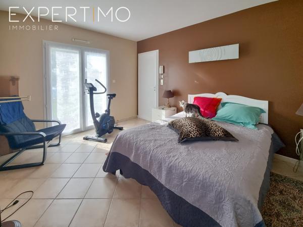 Moutiers-en-Retz (44760) Villa - DPE: B -7 pièces + studio 200 m²– Vue marais – Piscine – Terrain 1455 m²