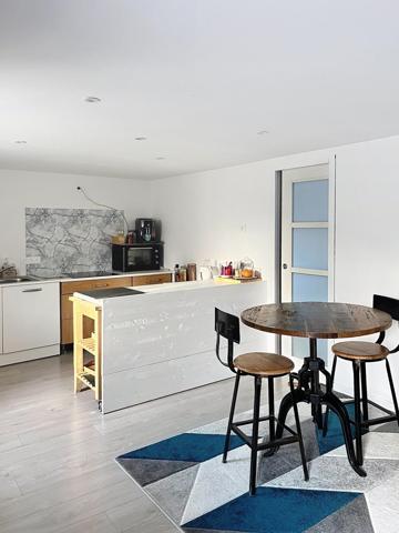 Maison de charme entièrement rénovée à Cléder