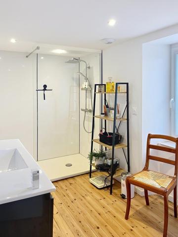 Maison de charme entièrement rénovée à Cléder