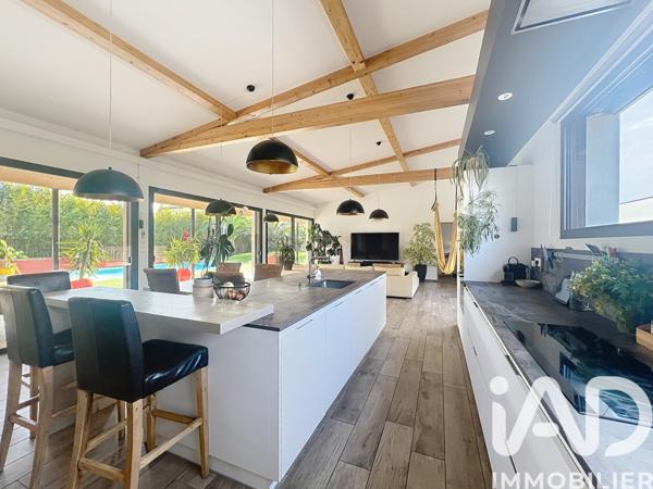 Maison à vendre 5 pièces 191 m² Cugnaux
