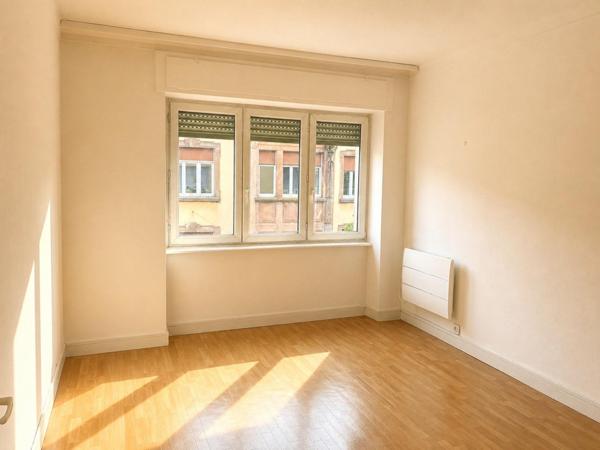 Appartement F4 lumineux – Centre-ville