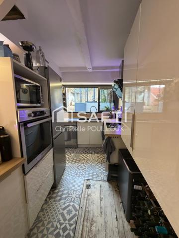 NIORT CENTRE-VILLE – 4 CHAMBRES – BUREAU – JARDIN SANS VIS-À-VIS - STATIONNEMENT