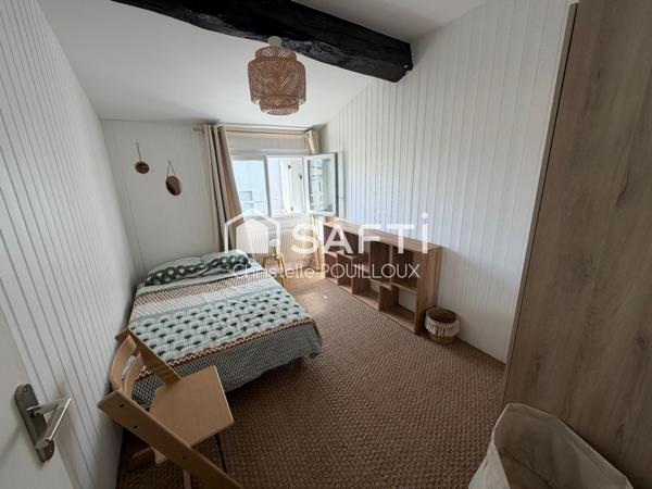 NIORT CENTRE-VILLE – 4 CHAMBRES – BUREAU – JARDIN SANS VIS-À-VIS - STATIONNEMENT