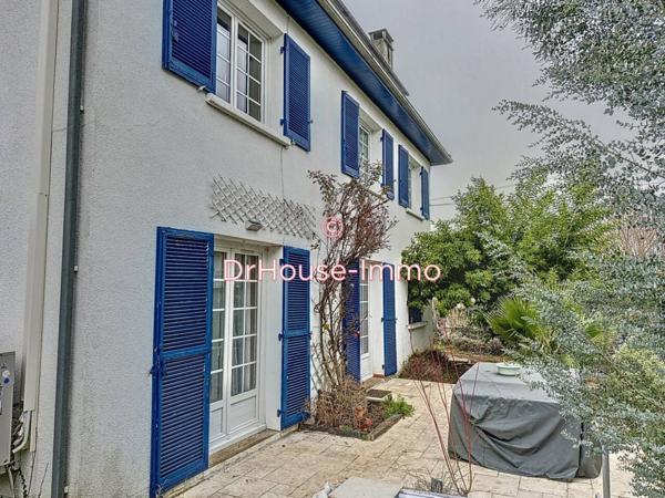 Maison à vendre 6 pièces de 142 m²