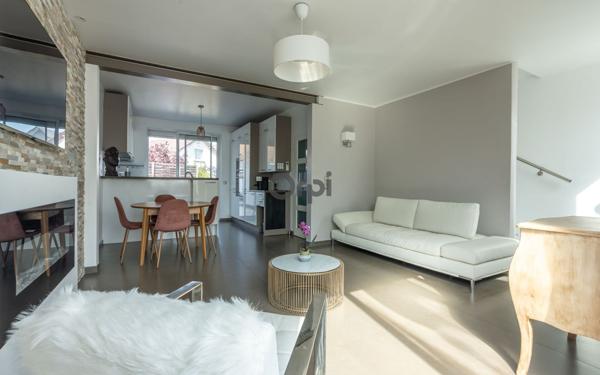 Maison à vendre    5 pièces • 102 m2 Champigny-sur-Marne