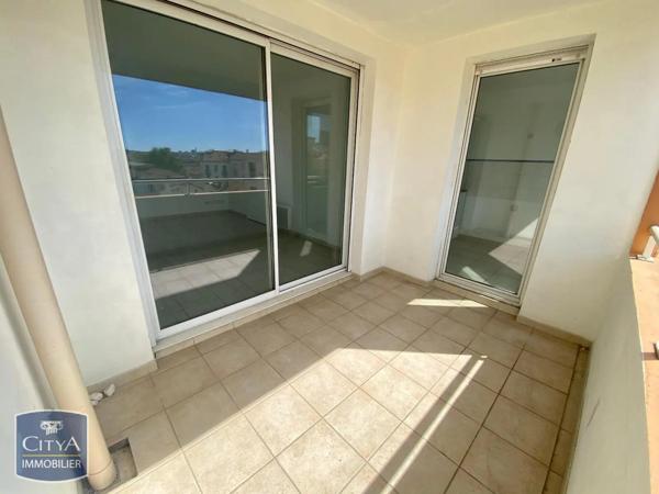 Appartement à louer 3 pièces 63.78m² Toulon (83200)