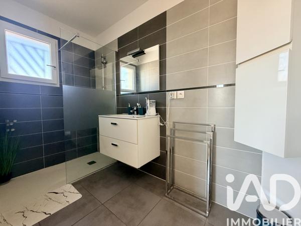 Maison à vendre 4 pièces 101 m² Théza