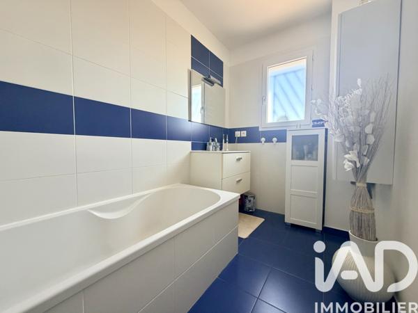 Maison à vendre 4 pièces 101 m² Théza