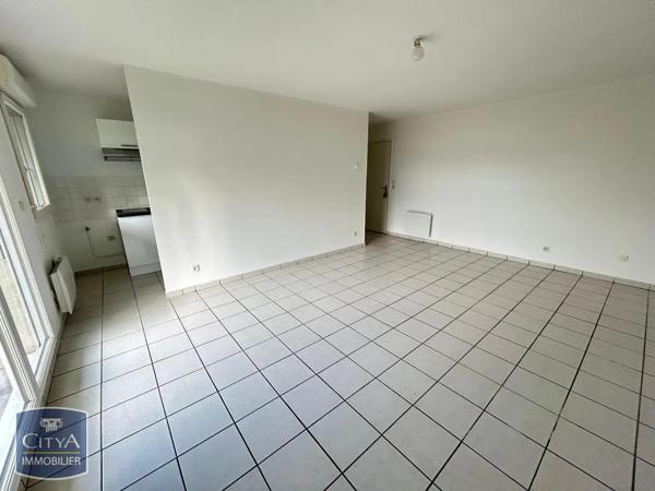 Appartement à louer 2 pièces 48.65m² Montigny-en-Gohelle (62640)
