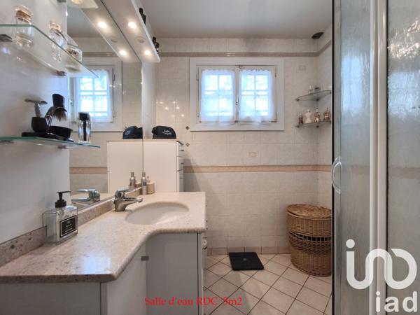 Maison à vendre 6 pièces 143 m² Montévrain