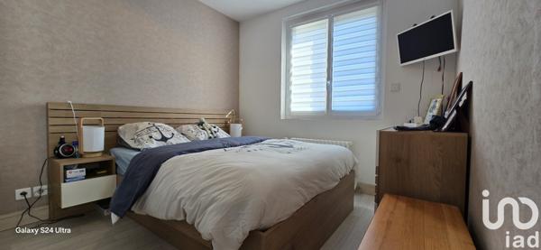 Pavillon 4 pièces de 71 m² à Vallenay (18190)