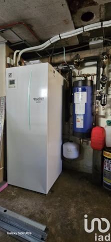 Pavillon 4 pièces de 71 m² à Vallenay (18190)