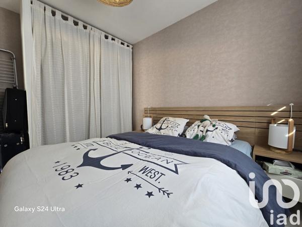 Pavillon 4 pièces de 71 m² à Vallenay (18190)