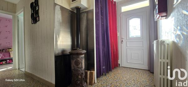 Pavillon 4 pièces de 71 m² à Vallenay (18190)