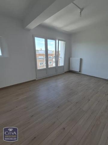 Appartement à louer 3 pièces 62.65m² Maubeuge (59600)