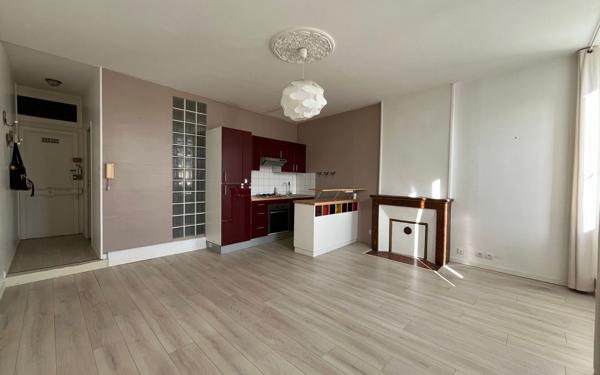 Appartement à vendre    2 pièces • 47,62 m2 La Rochelle