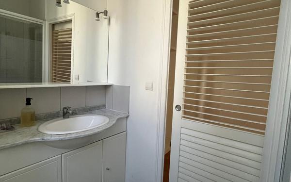 Appartement à vendre    2 pièces • 47,62 m2 La Rochelle