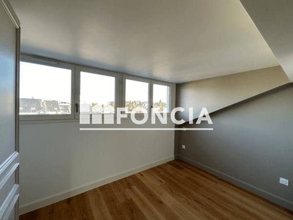 Location Appartement 3 pièces 66.22 m² - 44 - 46 RUE DE BRETAGNE Laval 53000