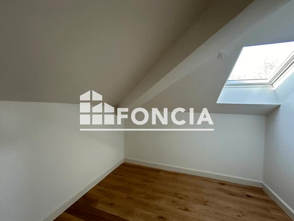 Location Appartement 3 pièces 66.22 m² - 44 - 46 RUE DE BRETAGNE Laval 53000