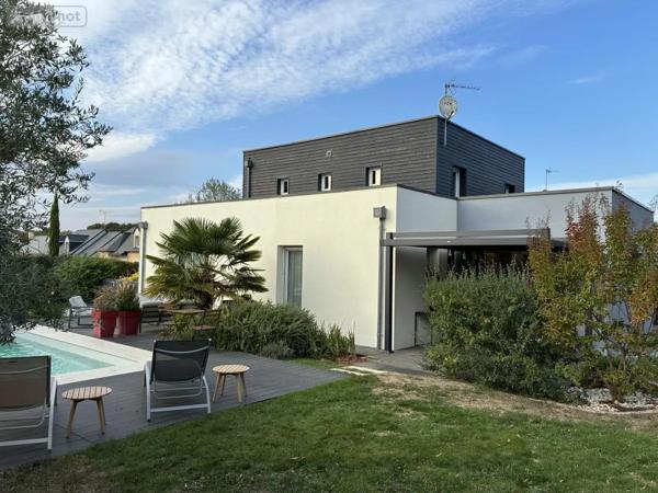 Achat - Maison Saint-Berthevin 53940 6 pièces 149 m 2 758 m 2