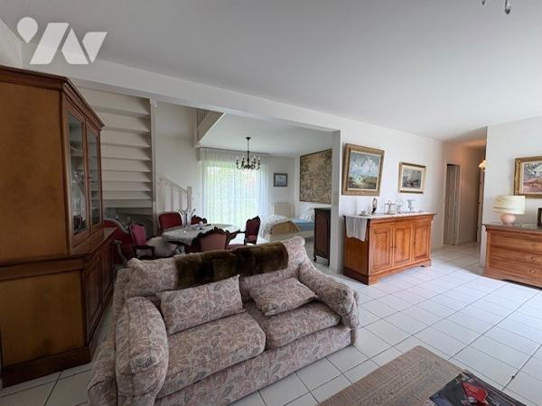 MAISON A VENDRE A QUIMPER QUARTIER "LA GARENNE DU LOUP"