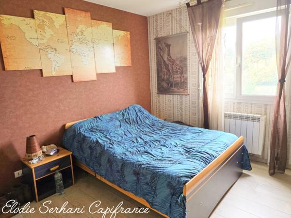 En Exclusivité, Maison architecturale de presque 159m2, construction 2008 à Saint-Maurice-Colombier