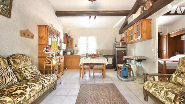 LE MUY – Propriété provençale avec piscine, maison d’amis et terrain de 10 450 m²