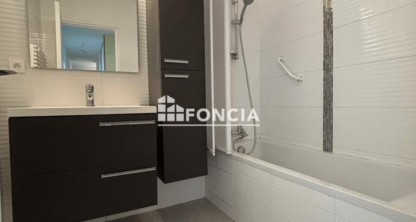 À vendre Appartement 5 pièces 93.2 m² - Lanester 56600