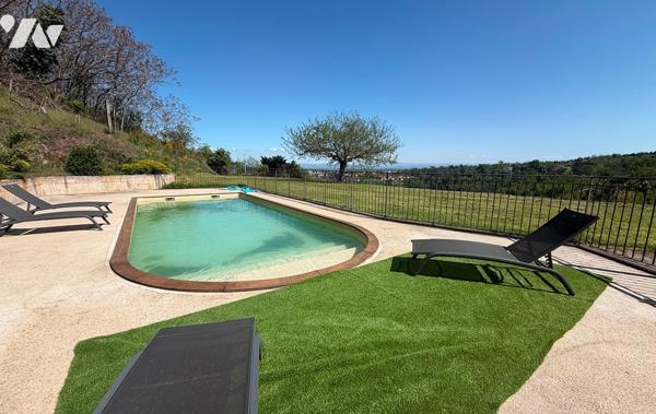Maison d’habitation 330 m² avec piscine sur 1,8 Ha terrain 
PRIX : 695 000 €. Tel : 07 86 12 52 67