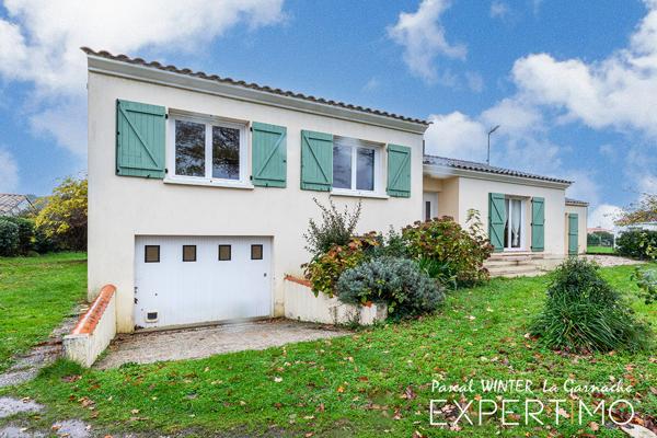 Soullans (85300) Maison 5 chambres + bureau, terrain 1000m²