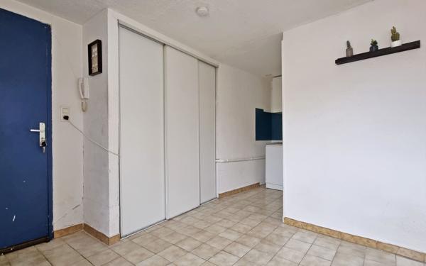 Appartement à louer    1 pièce •  Alès