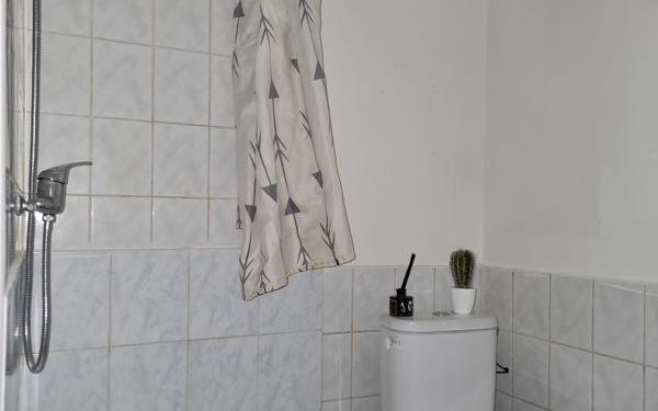 Appartement à louer    1 pièce •  Alès