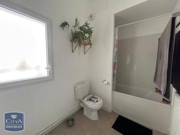 Maison à louer 3 pièces 84m²