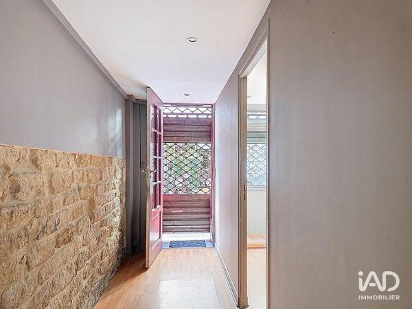 Boutique/Local commercial à vendre 55 m² Paris 9