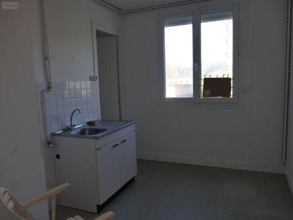 Appartement à rénover à vendre à Fécamp en Seine-Maritime (76400), ref : SC/505 CARREFOUR