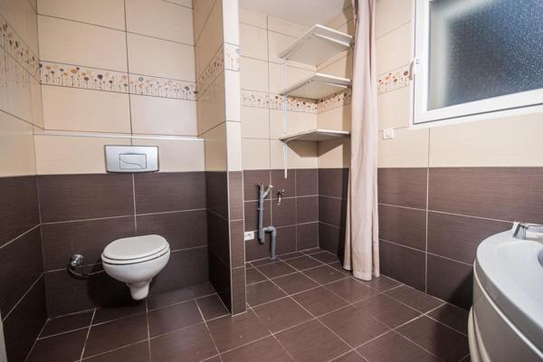 Maison mitoyenne par garage 105,37 m² Scionzier