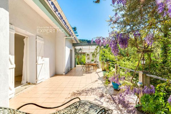 Barjols (83670) CHARMANTE VILLA PLAIN PIED + 1HA DE TERRAIN