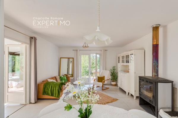 Barjols (83670) CHARMANTE VILLA PLAIN PIED + 1HA DE TERRAIN