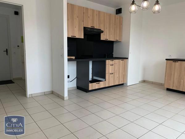 Appartement à louer 1 pièce 28.39m² Chartres (28000)