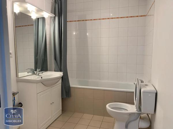 Appartement à louer 1 pièce 28.39m² Chartres (28000)