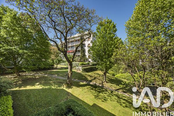 Appartement à vendre 5 pièces 105 m² Rueil-Malmaison